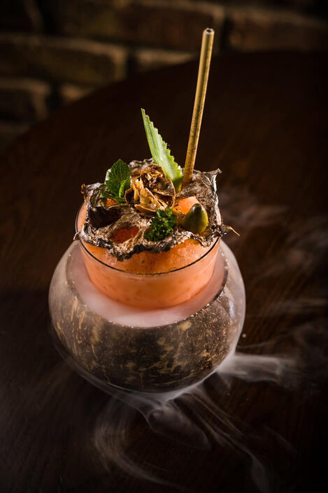 LiquidChef, Mauritius mobile bar, cocktail catering Mauritius, luxury bar service, event bartenders, wedding bar Mauritius, private party cocktails, professional bartenders Mauritius, premium cocktail service, bespoke cocktails, mobile cocktail bar Mauriti